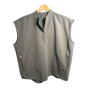 FIGS Olive Green Rafaela Pullover Vest Size Large Minimalist Utility Layer